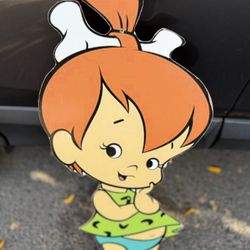 Pebbles Figuras Decorativas para Fiestas y Eventos – Usadas, en buen estado