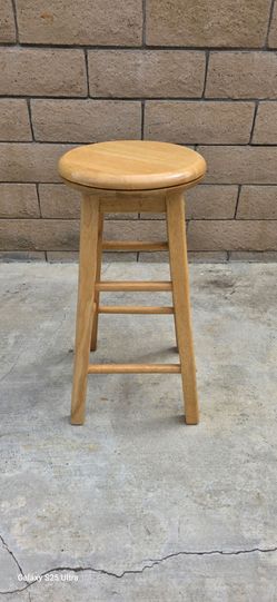 2 wood stools