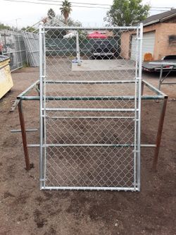 Chainkink Gates / Fence