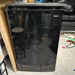 Mini Kenmore Refrigerator 