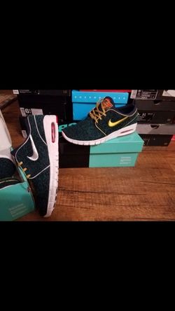 NIKE SB Janoski Max 