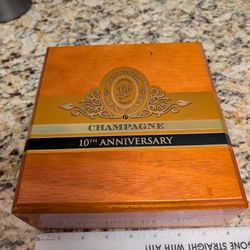 Perdomo Wooden hinged Cigar Box