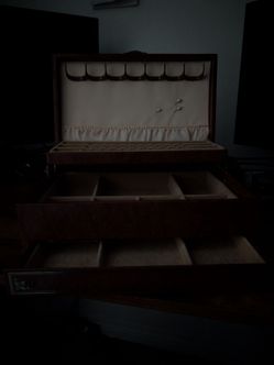 Vintage Jewelry Box