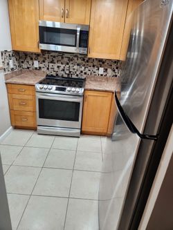LG KITCHEN SET