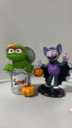 Sesame Street Halloween Count & Oscar the Grouch Resin Decor Figurine Set