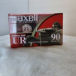 NIB Maxell Audio Casette Tape 90 mins Normal Bias UR