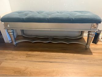 Vanity / bench