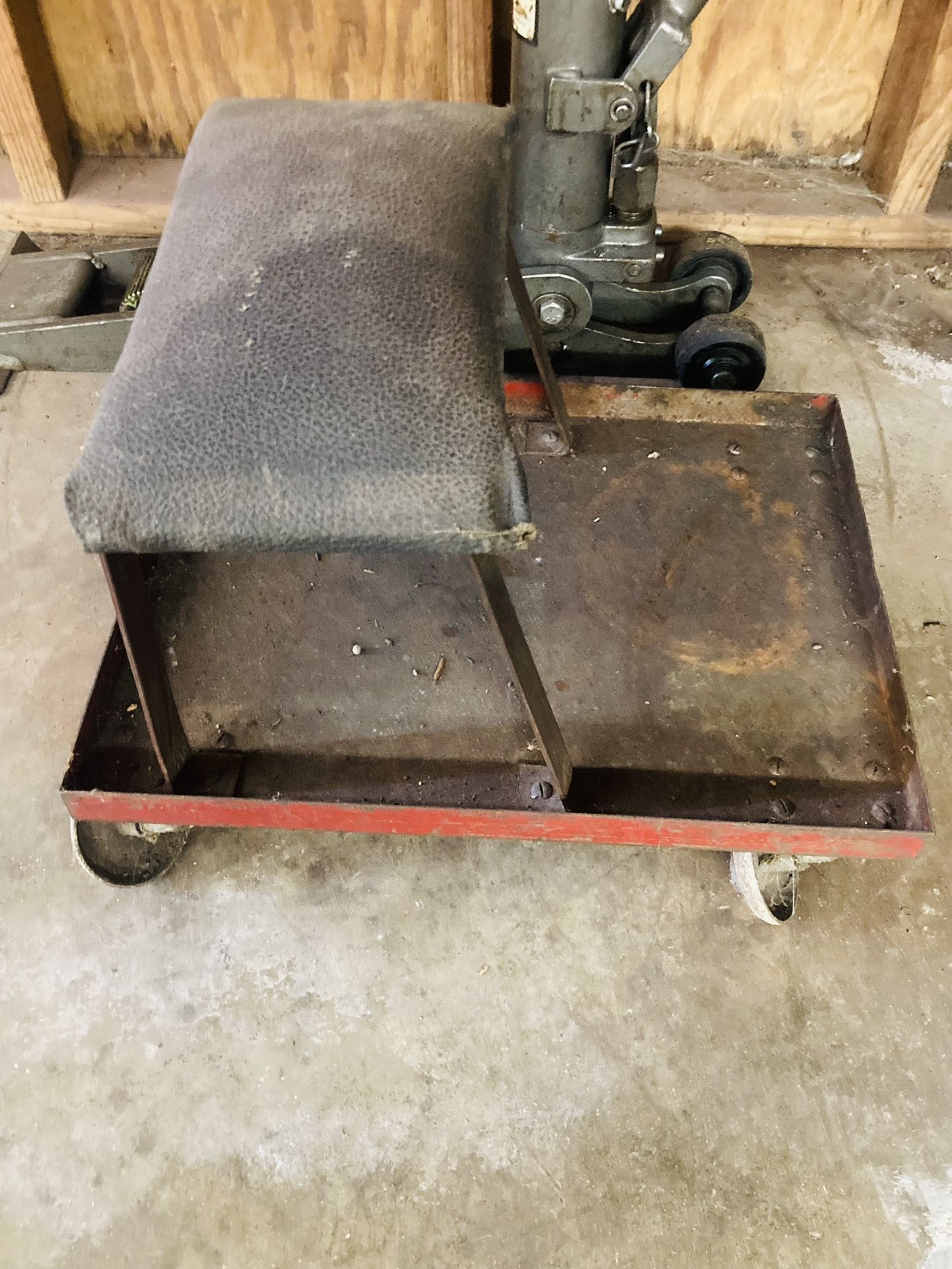 Small Rolling Work Seat