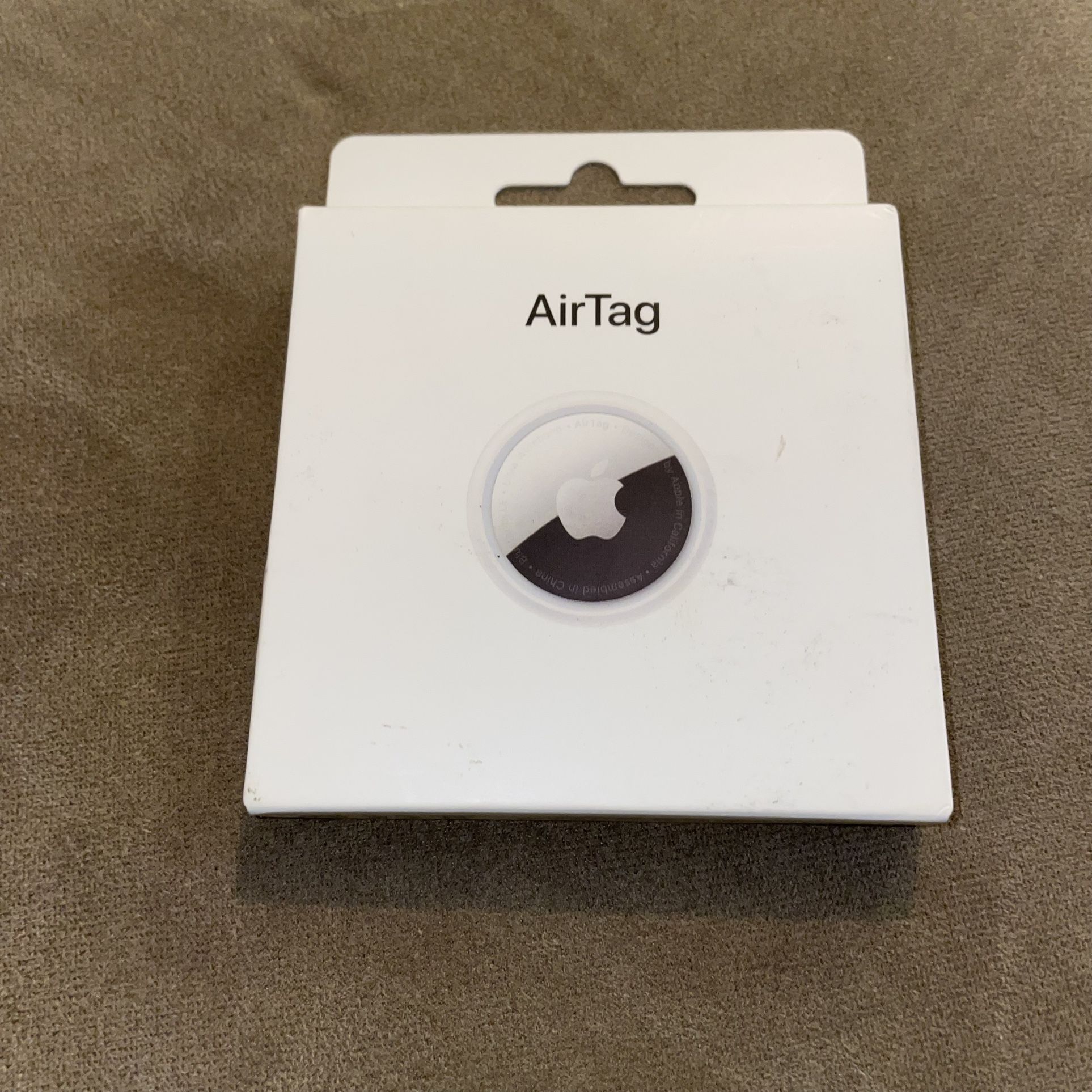 Apple Air Tag Tracker