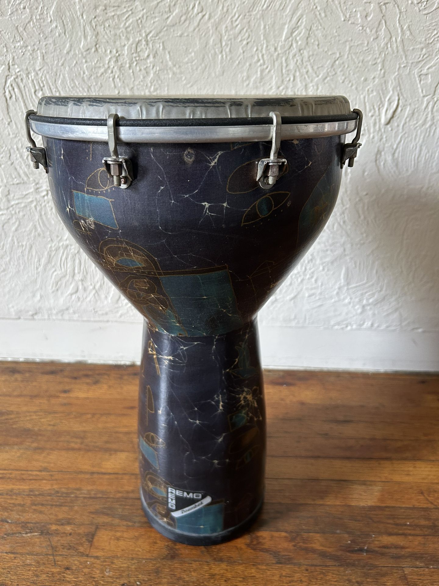 Remo Djembe Drum