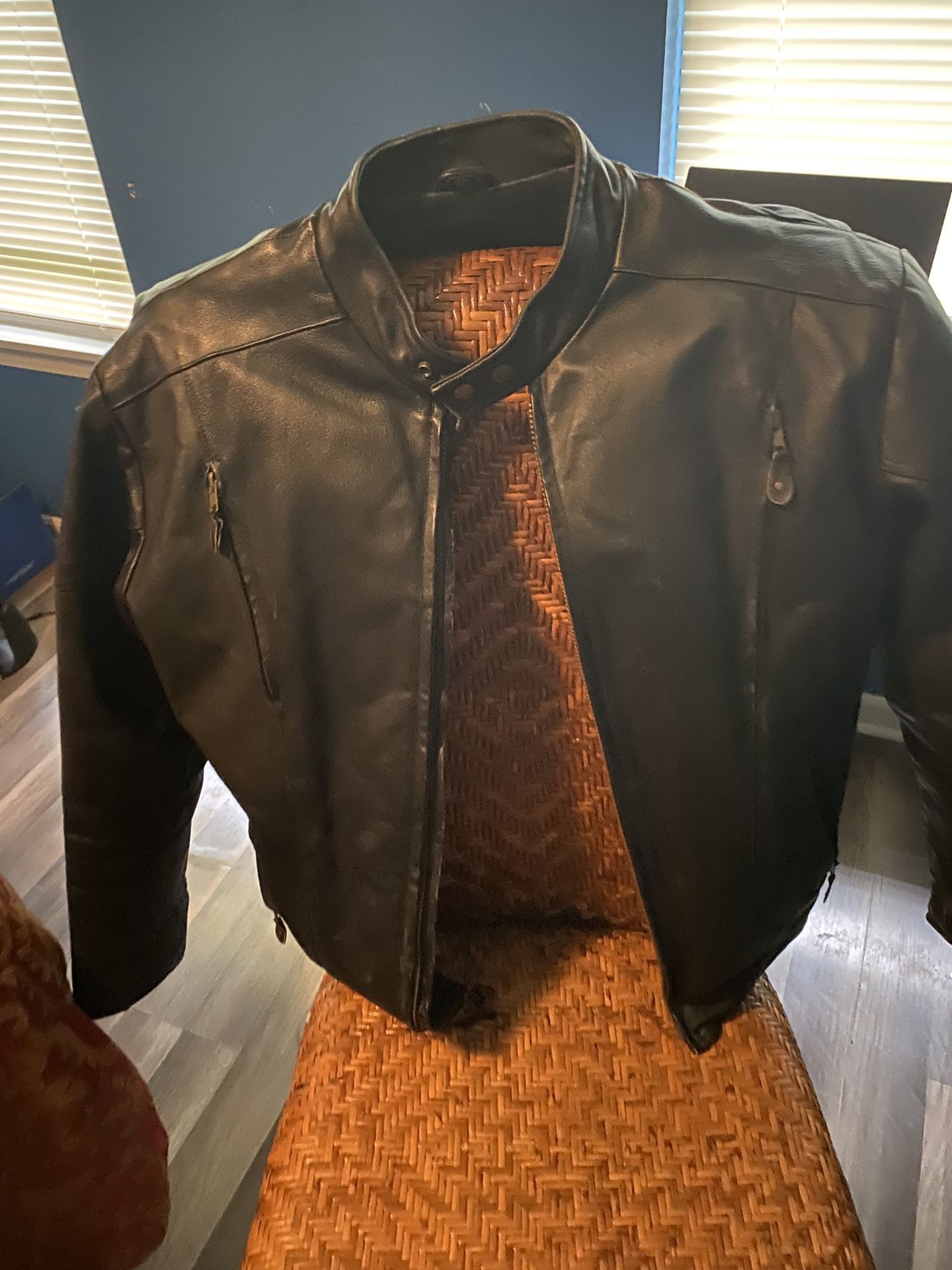 Leather Jacket (Large) 46m