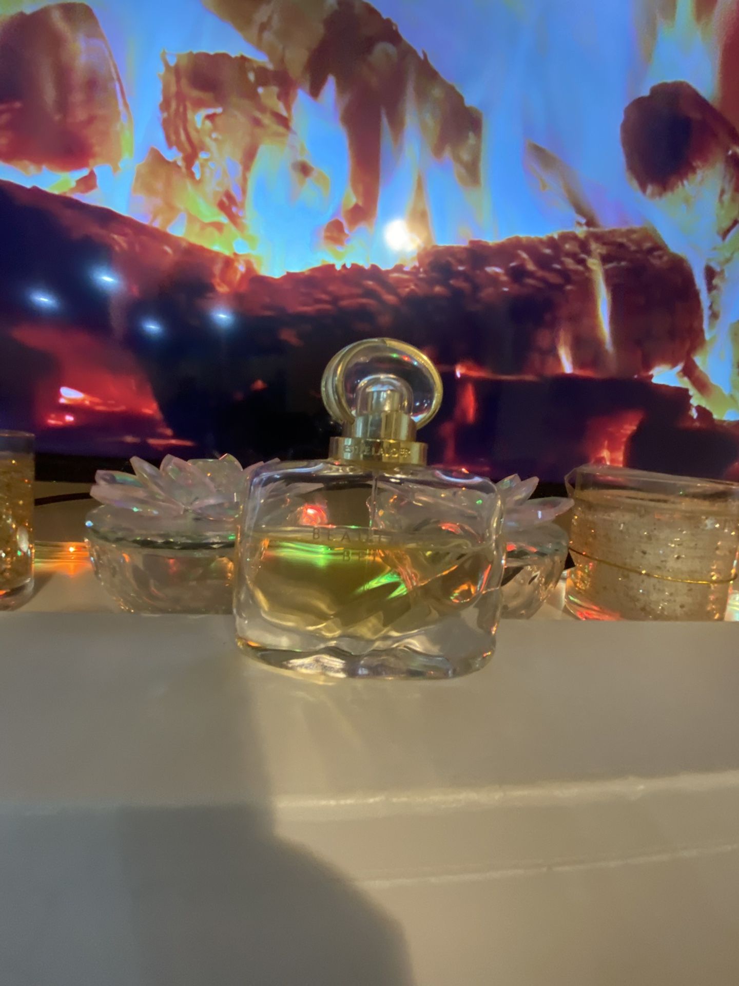 Estée Lauder 1.7oz Beautiful Belle Half Full 15$