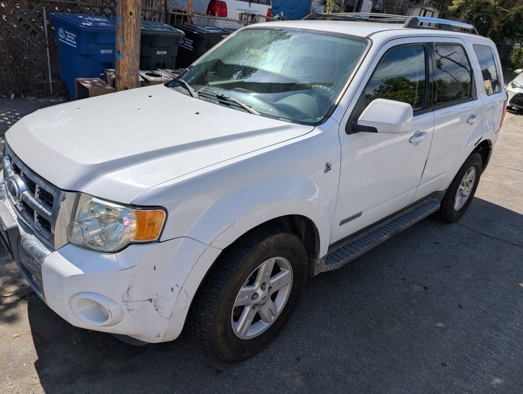 2008 Ford Escape Hybrid for Sale in Los Angeles, CA - OfferUp