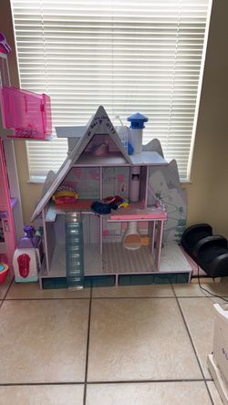 LOL Doll House