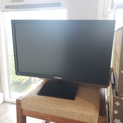 Samsung S22E310 Monitor (Like New)