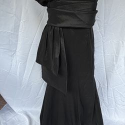 Hailey Adrianna Papell Dress Size 10 Long Black strapless dress