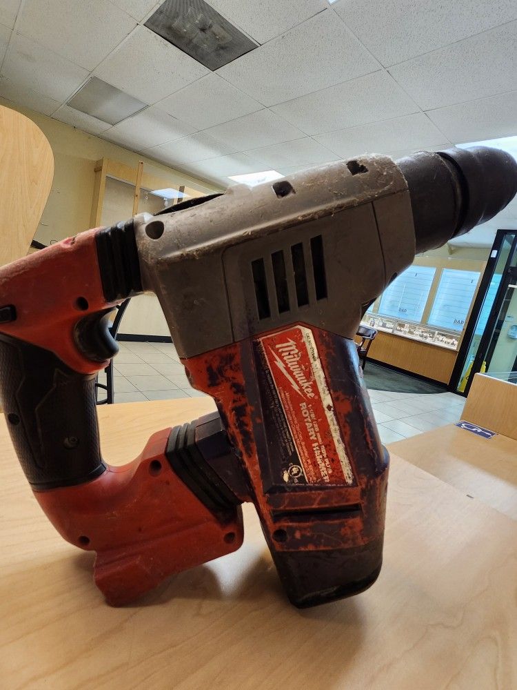 Rotary Hammer/Milwaukee