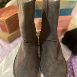 Botas De Mujer Size 7/8 M Nuevas