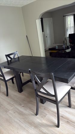 Oak wood black table