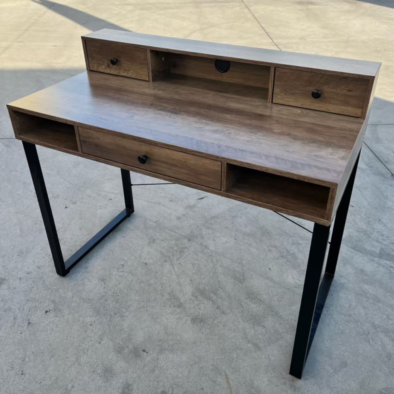 New In Box 42”Lx22”Dx37”H Desk Office Computer Accent Table With Drawer Brown Color Home Furniture