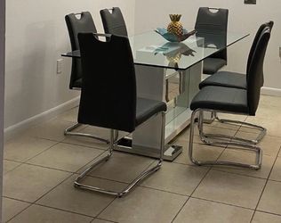 Dinning Set for 6