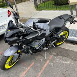 🔥 For Sale Moto cycle  2017 Yamaha FZ-10 – Only 759 Miles! 🔥
