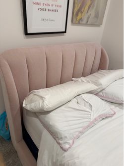 Restoration hardware full size bed