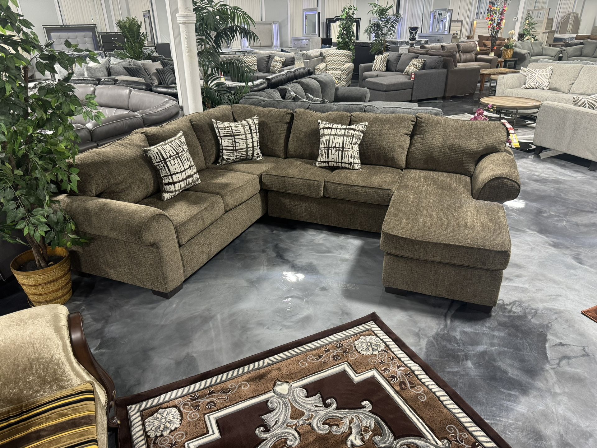 Brand New Brown Sectional Sofa With 3 Throw Pillows
