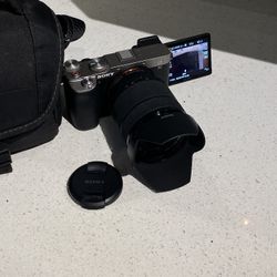 Sony A7C Mirrorless Camera with lens 
