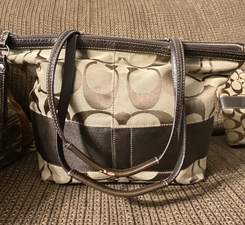 Coach Handbag and Wallet For Sale