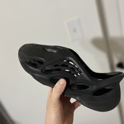 Yeezy foam Runners Size 9 