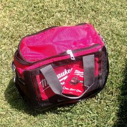 Milwaukee 15" Pack out Tool Bag