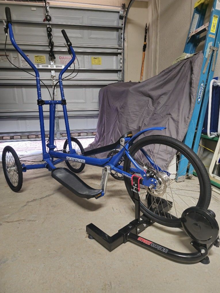 StreetStrider 7i With Indoor Trainer Stand