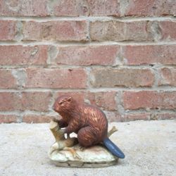 Vintage Lefton Beaver Figurine 