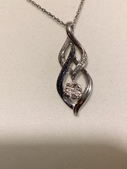 Kay’s Jeweler Nicklace And Earrings 