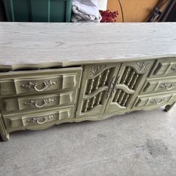 Dresser, Mirror And Matching Standard Bed Frame