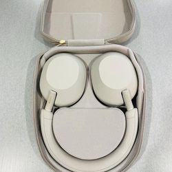 Sony Headphones WH-1000XM5 Noise Cancelling Wireless Headphones