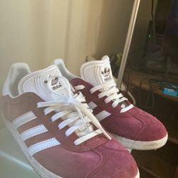 Adidas Gazelle Size 6 Women’s  $10
