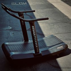 AssaultRunner Pro Treadmill Crush you Cardio Goals  – No Motor, All Muscle, Full Burn!
