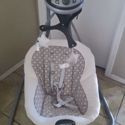 Graco Baby Infant Swing Rocker