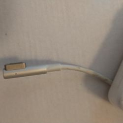 Apple Laptop Power Adapter 85W, Model#A1343