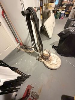 Professional floor polisher