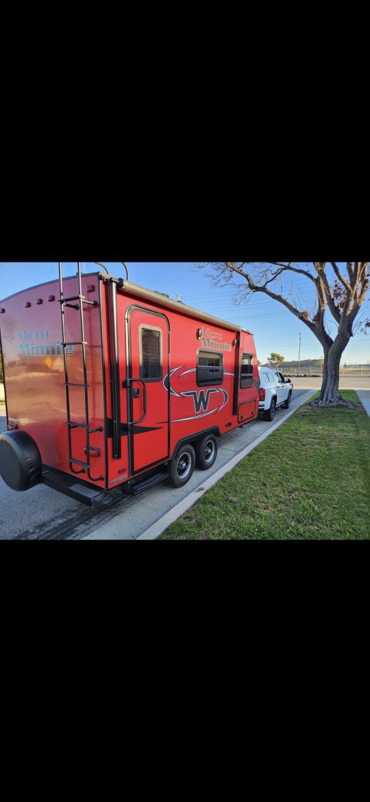 Mini Drop Winnie 2020 Winnebago Minnie Drop for Sale in Lynwood, CA - OfferUp