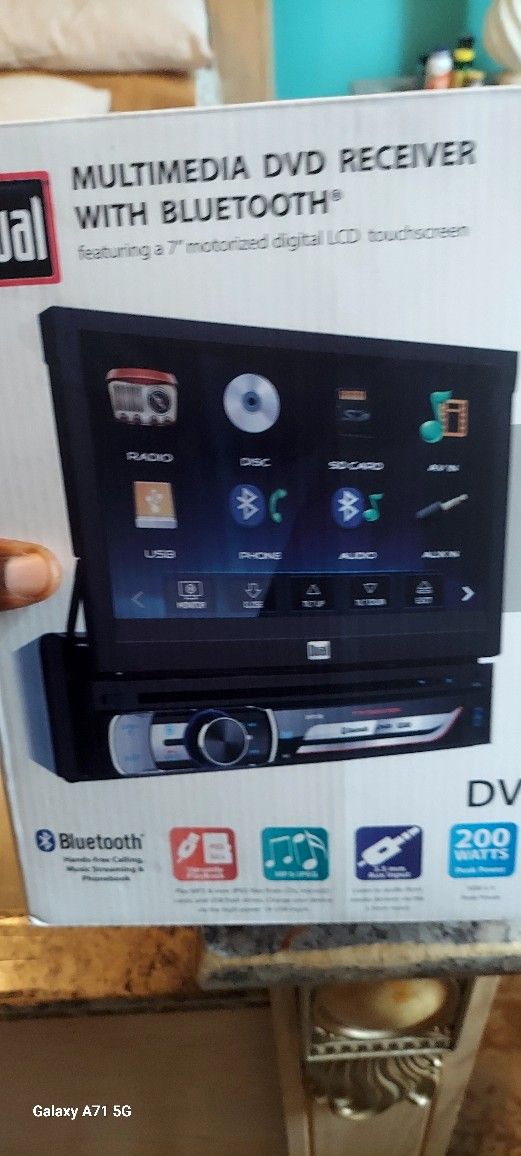multimedia DVD receiver