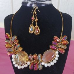 cappuccino gold plated choker with sea pearl