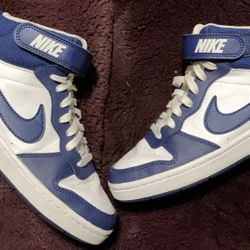 Nike Size 4.5Y