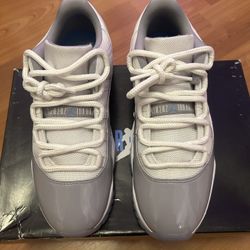 Air Jordan 11 ‘Cement Grey’