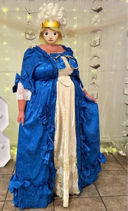 Marie Antoinette Costume