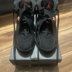 Air Jordan 8 Playoffs Size 6y (Read The Description)