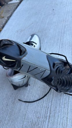 Nike Football Cleats Gray and Black